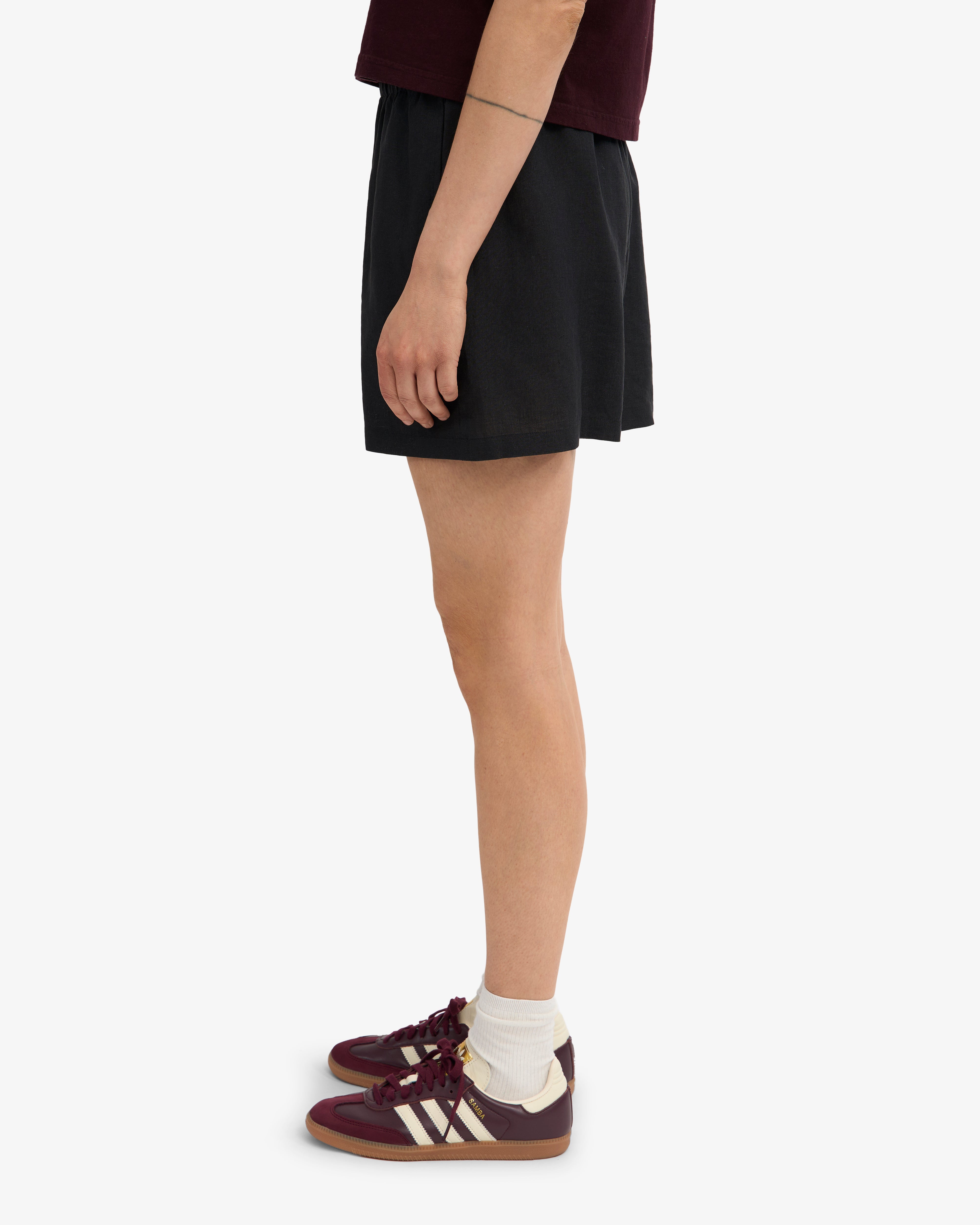 Linen Shorts - Deep Black