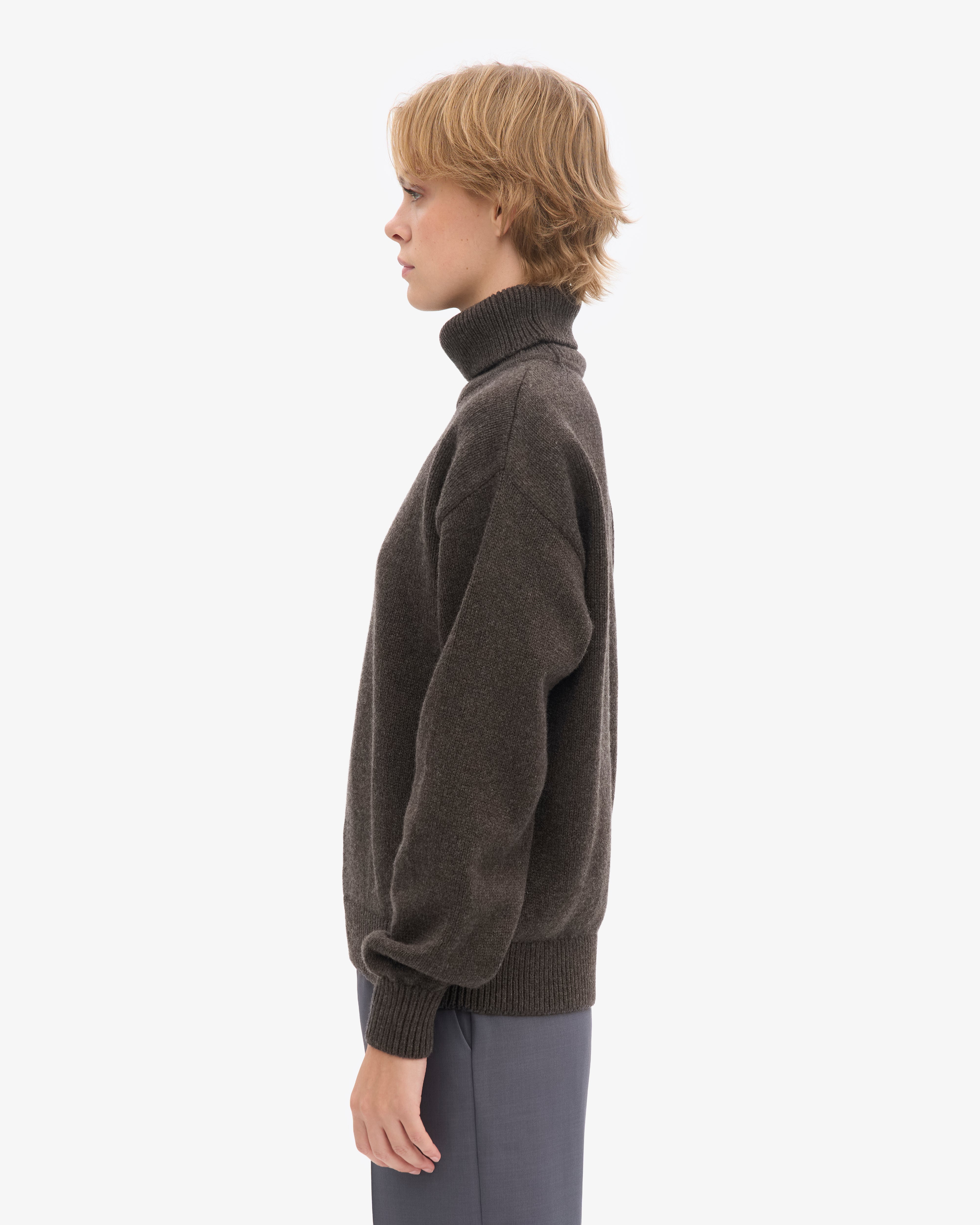 Merino Wool Turtleneck - Coffee Brown