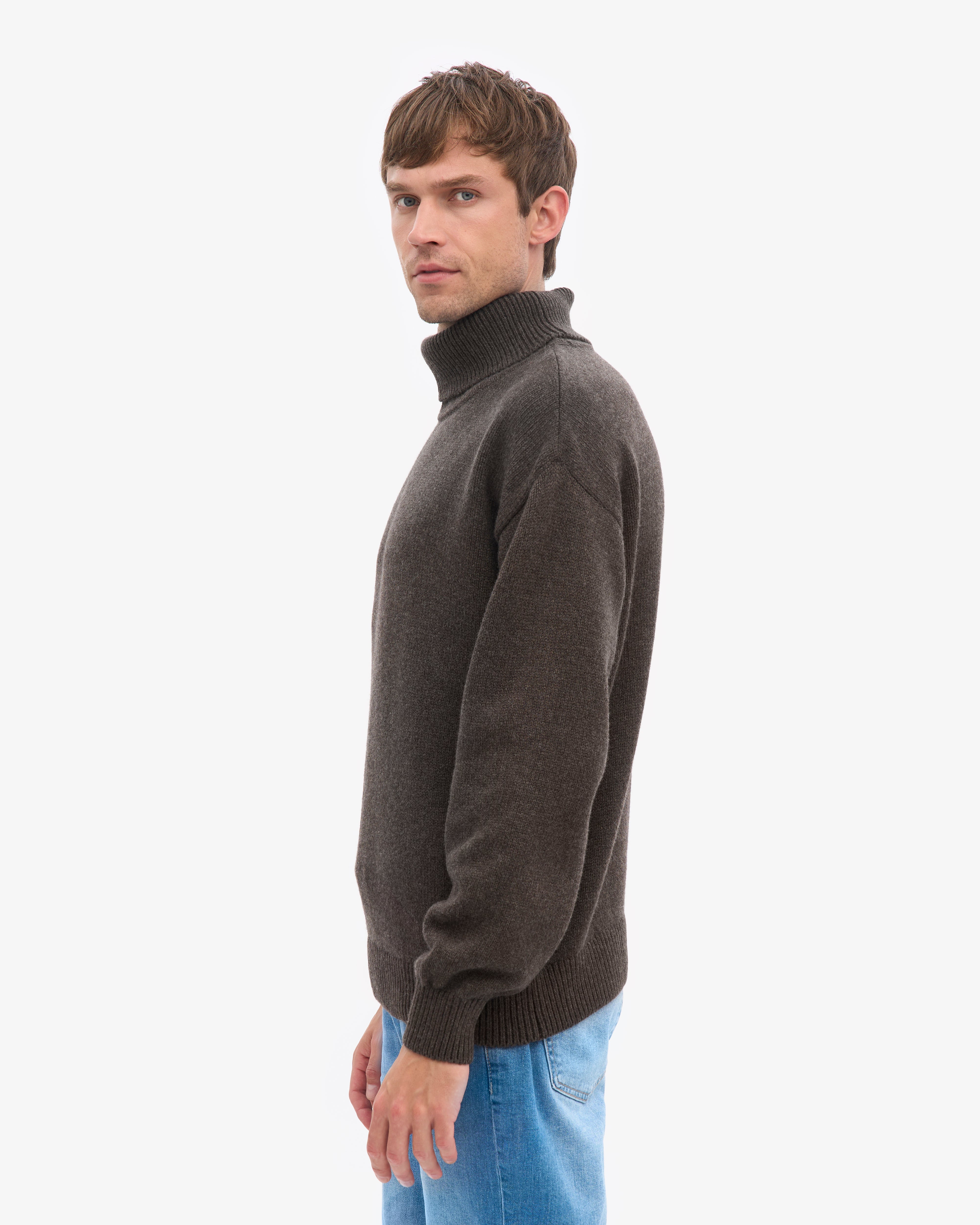Merino Wool Turtleneck - Coffee Brown