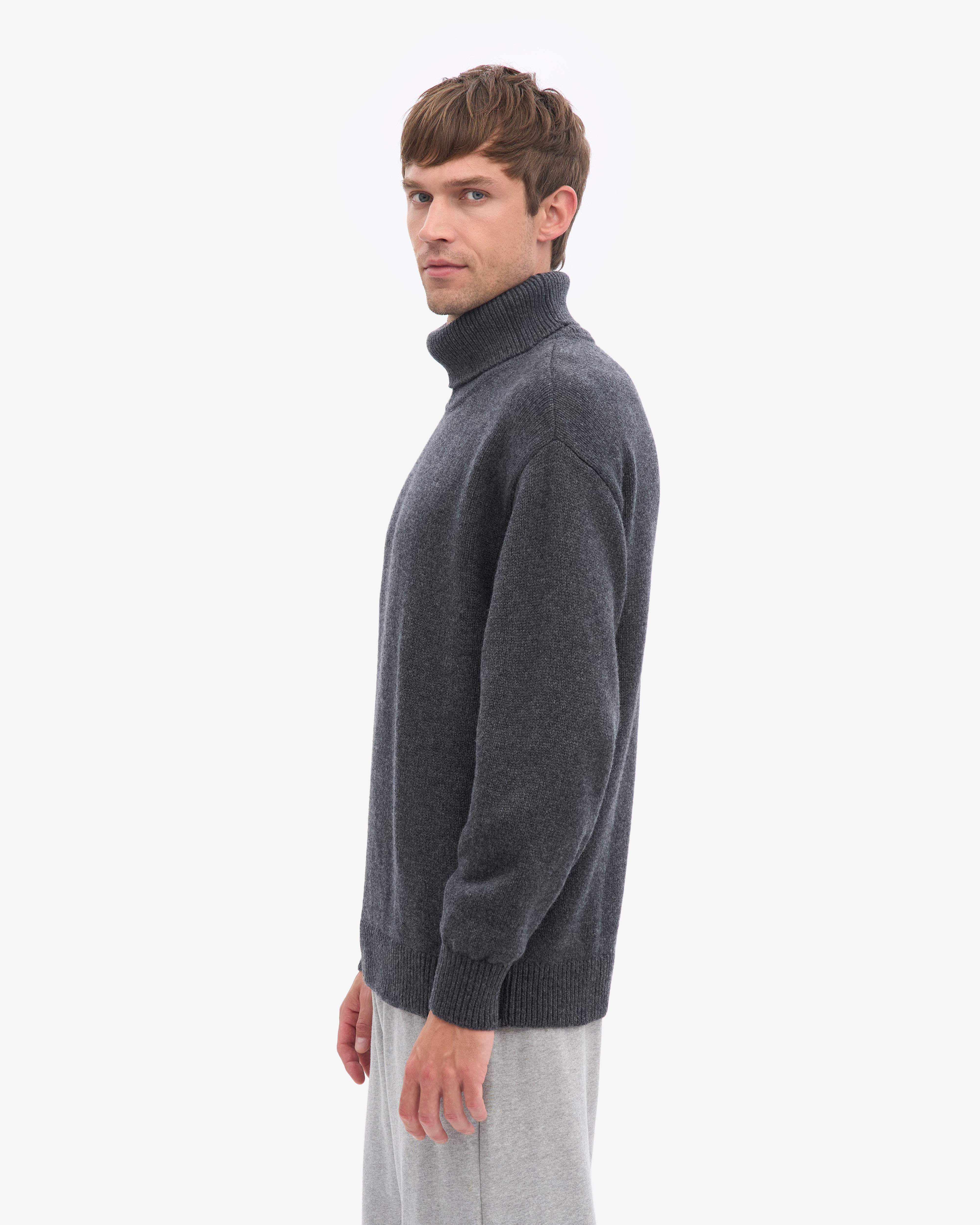 Merino Wool Turtleneck - Lava Grey