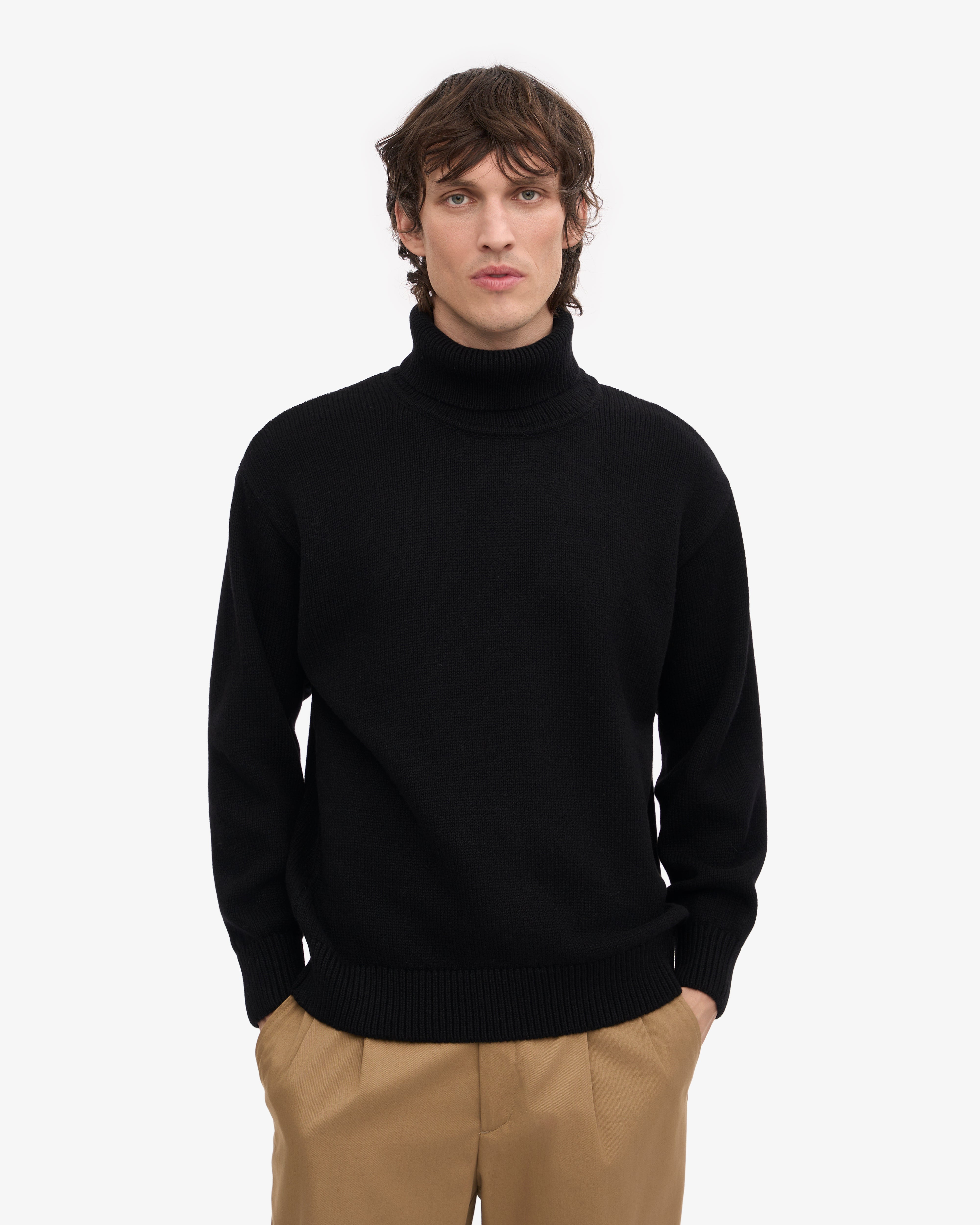 Merino Wool Turtleneck - Deep Black
