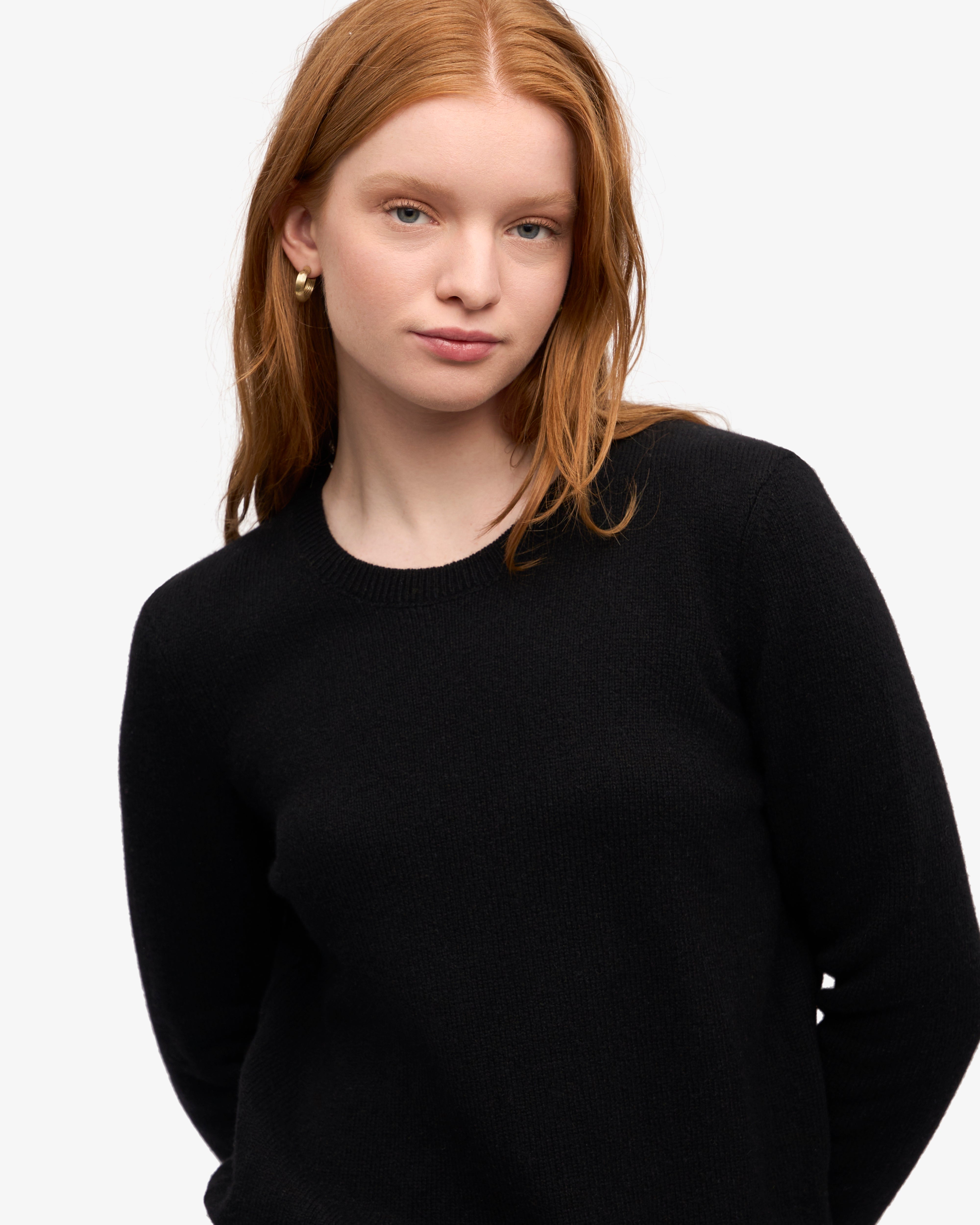 Women Classic Merino Wool Crew - Deep Black