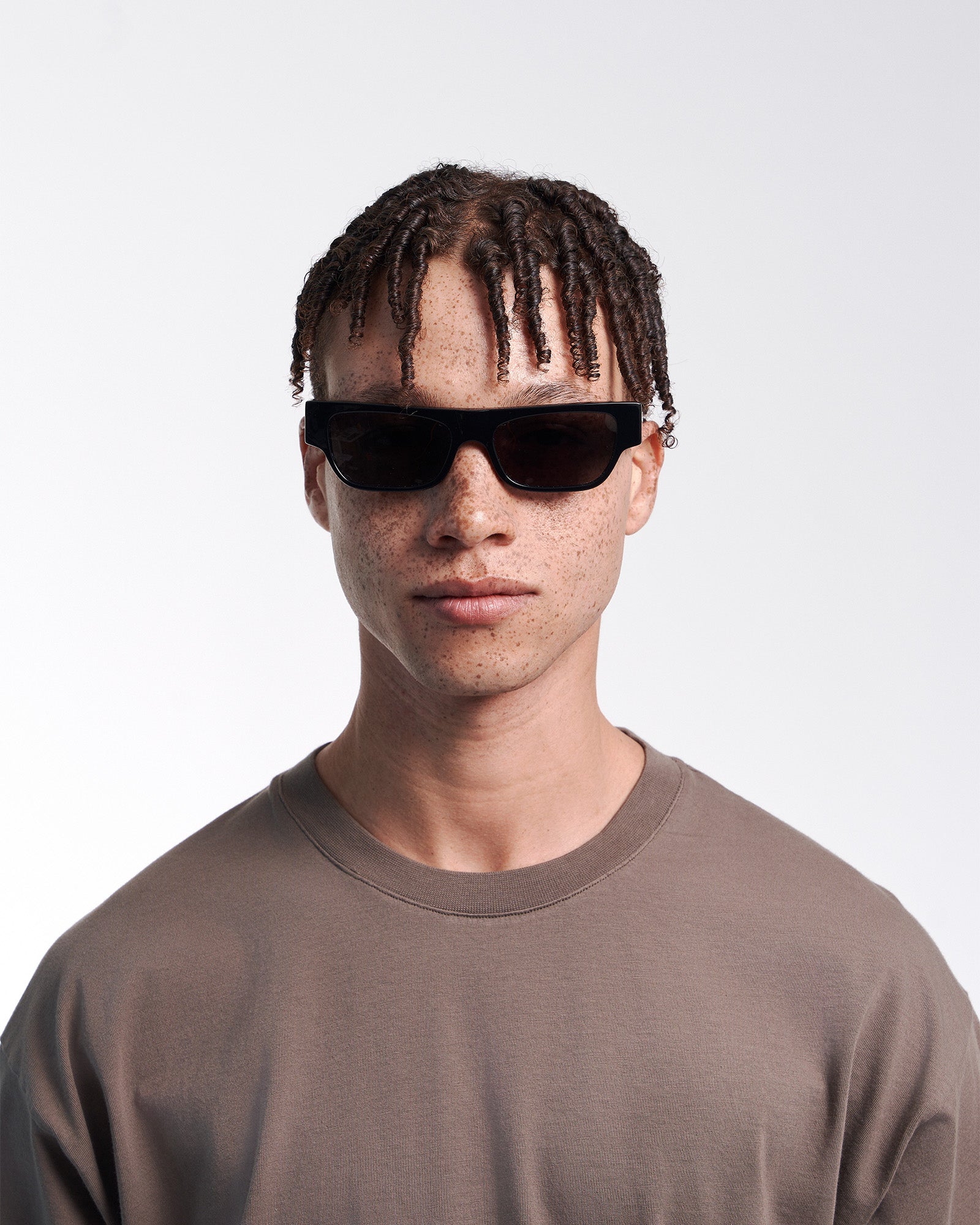 Sunglass 04 - Deep Black Solid - Black