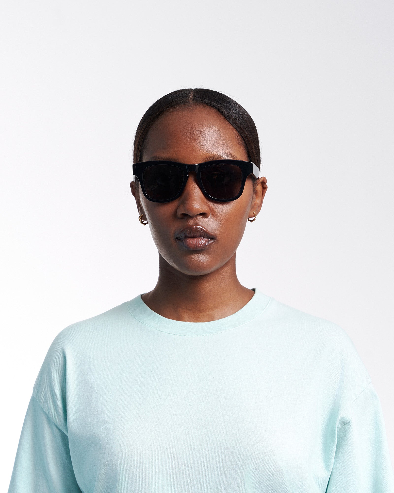 Sunglass 17 - Dark Amber - Brown