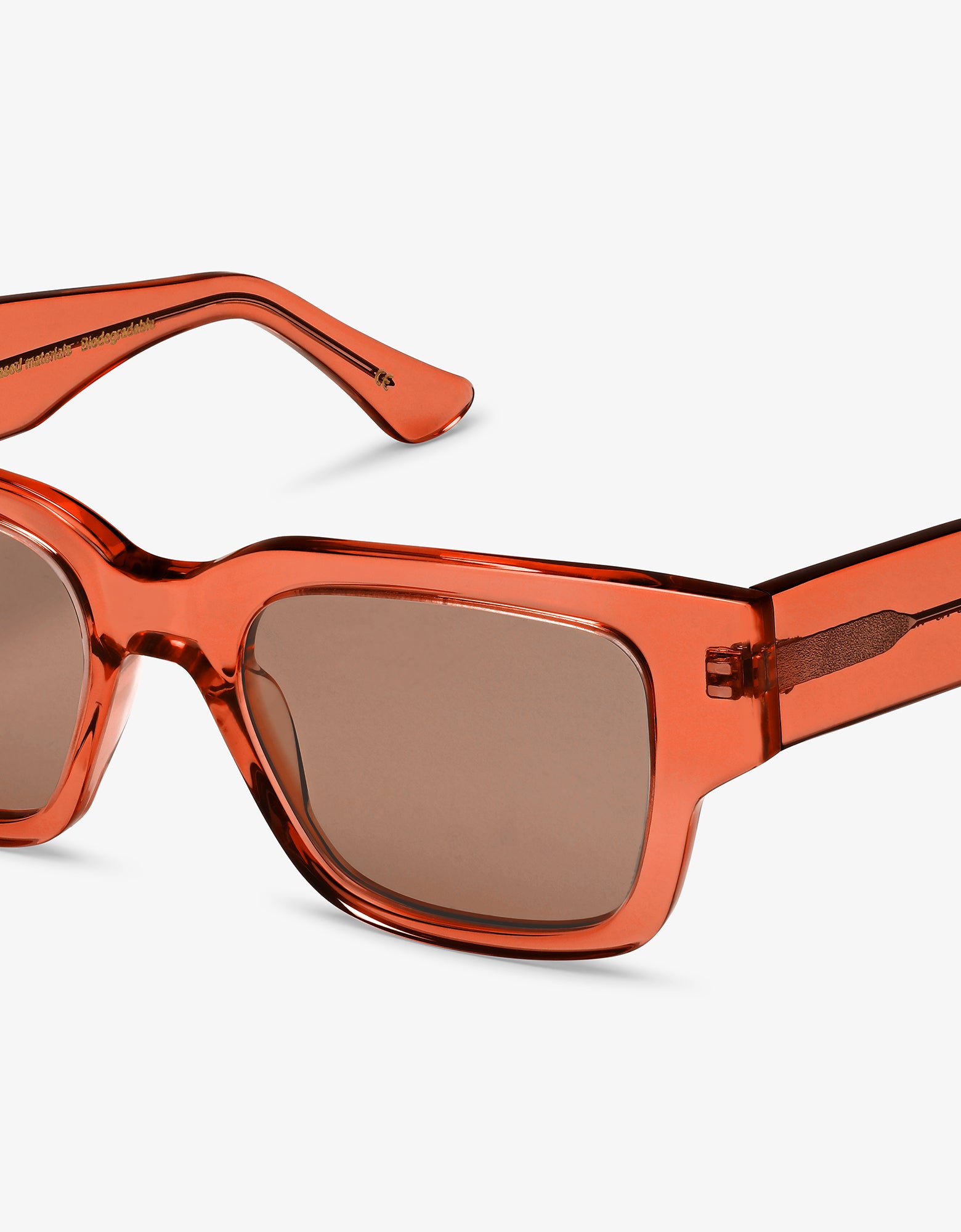 Sunglass 02 - Dark Amber - Brown