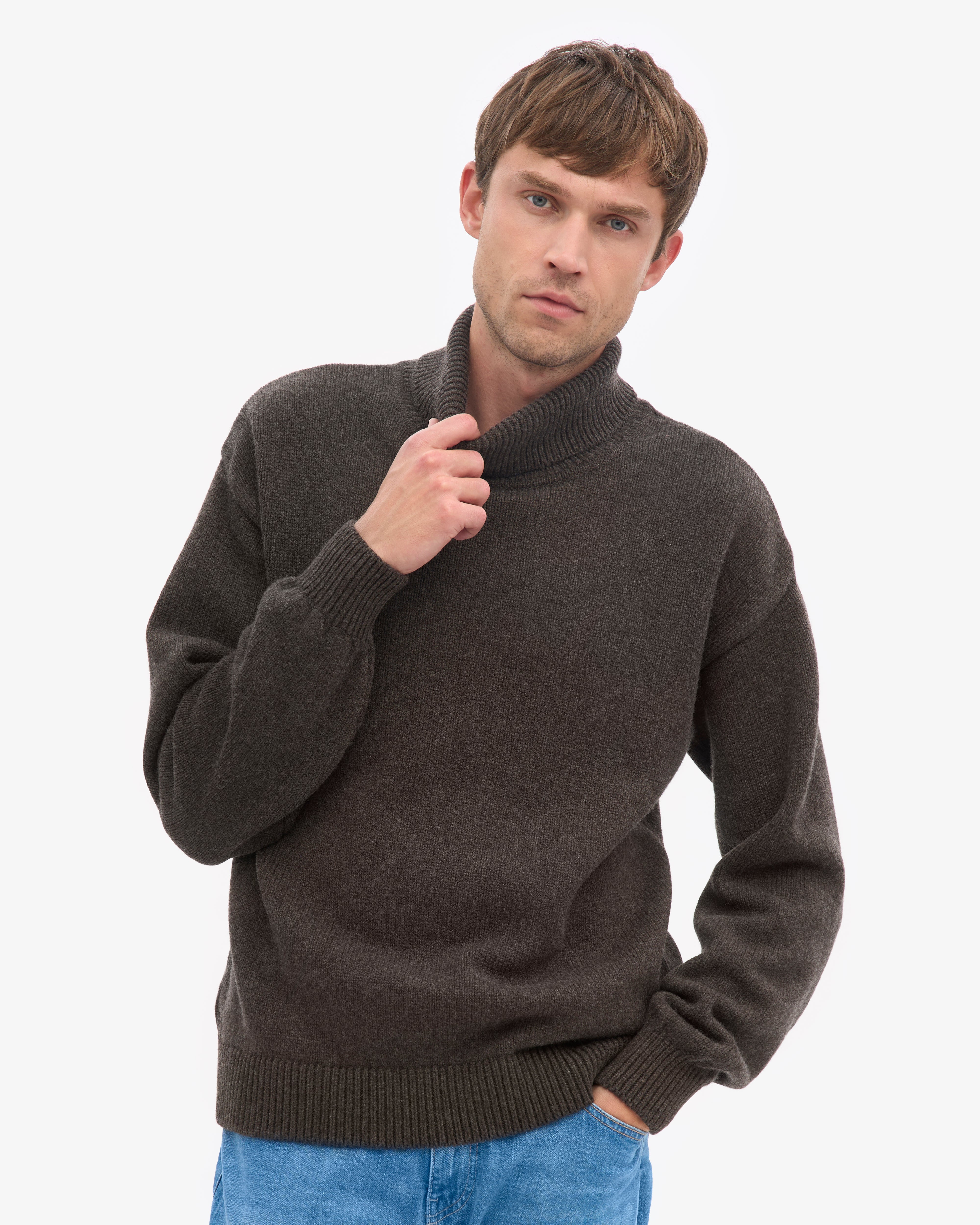Merino Wool Turtleneck - Coffee Brown