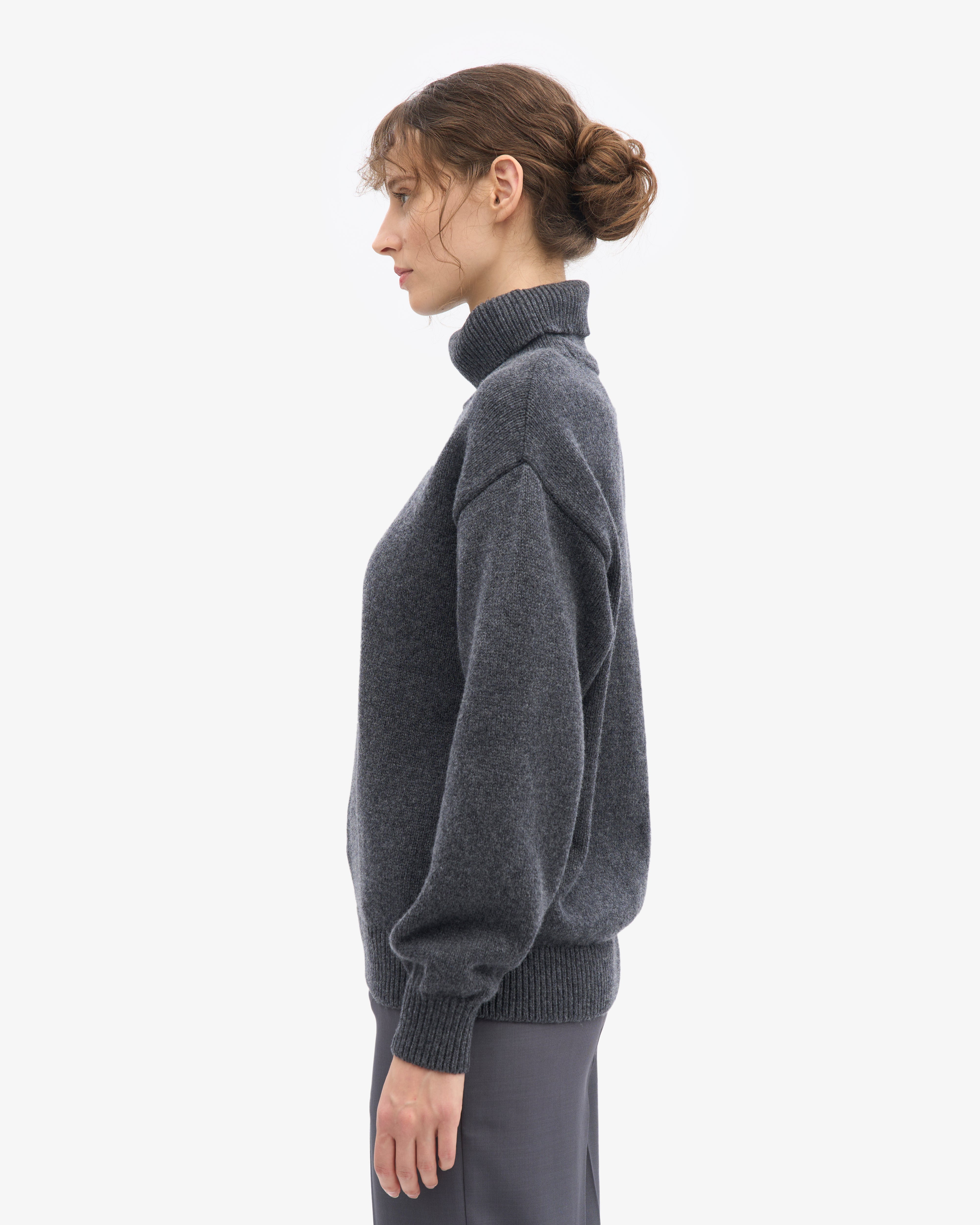 Merino Wool Turtleneck - Lava Grey